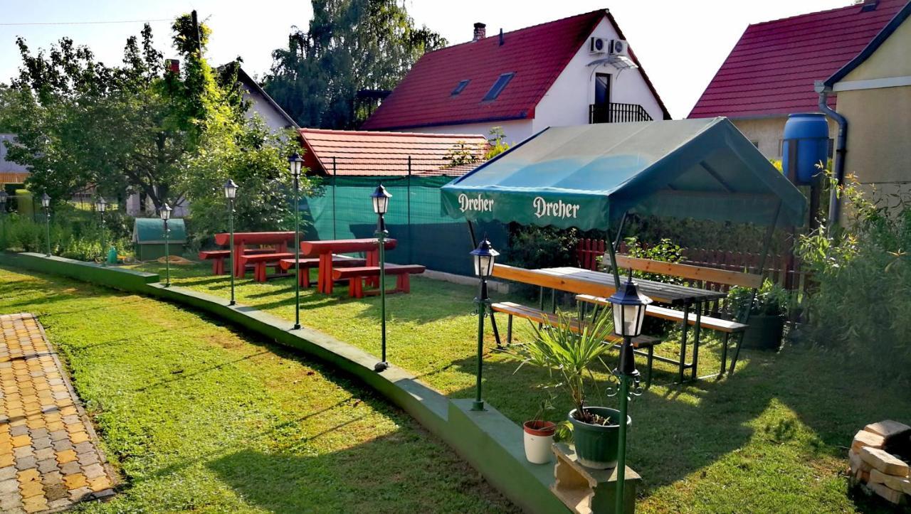Dolce Villa Balaton Вонярцвашхедь Экстерьер фото