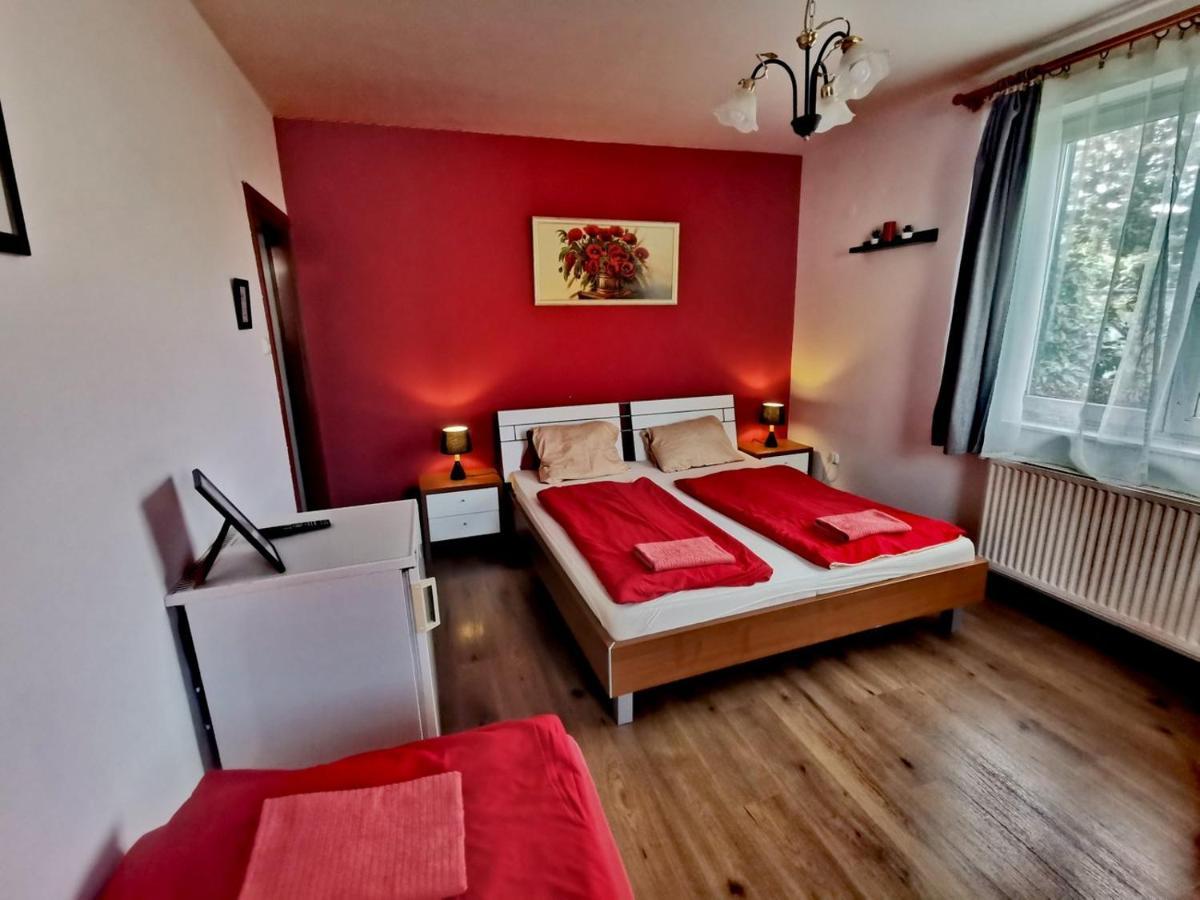 Dolce Villa Balaton Вонярцвашхедь Экстерьер фото