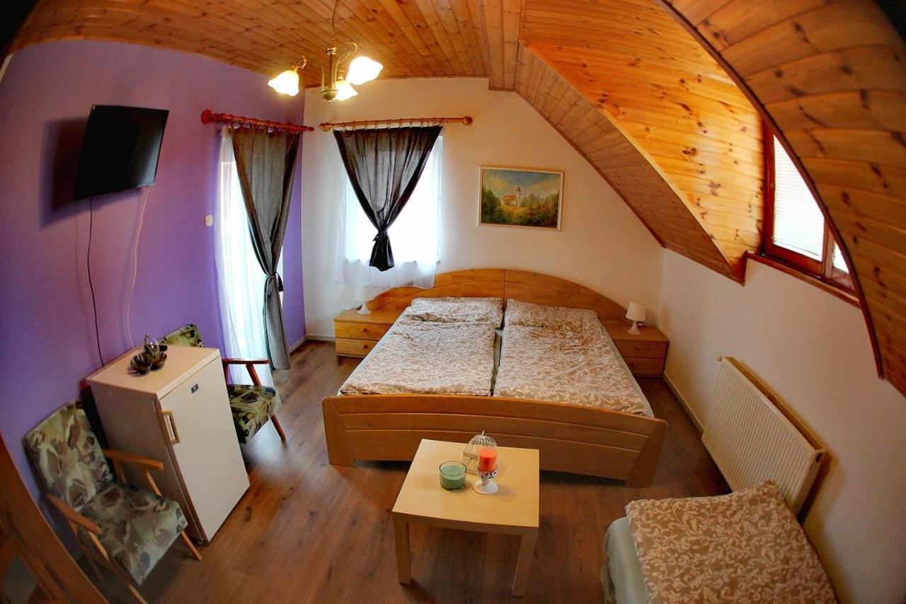 Dolce Villa Balaton Вонярцвашхедь Экстерьер фото