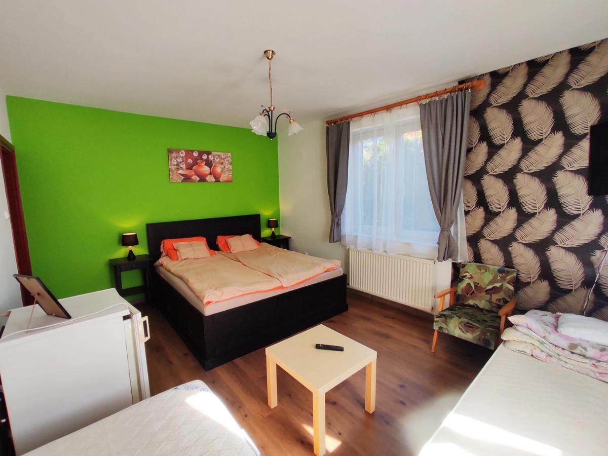 Dolce Villa Balaton Вонярцвашхедь Экстерьер фото