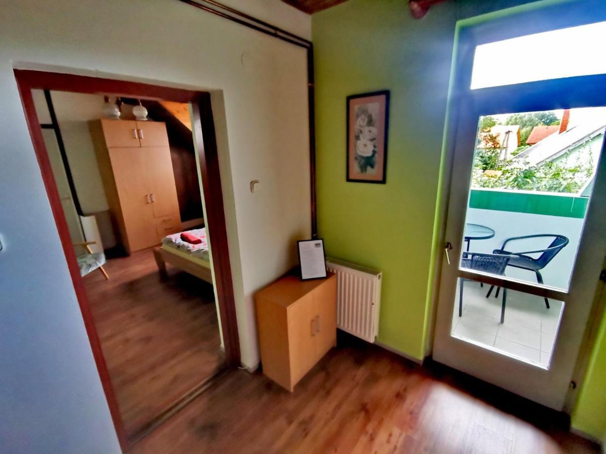 Dolce Villa Balaton Вонярцвашхедь Экстерьер фото