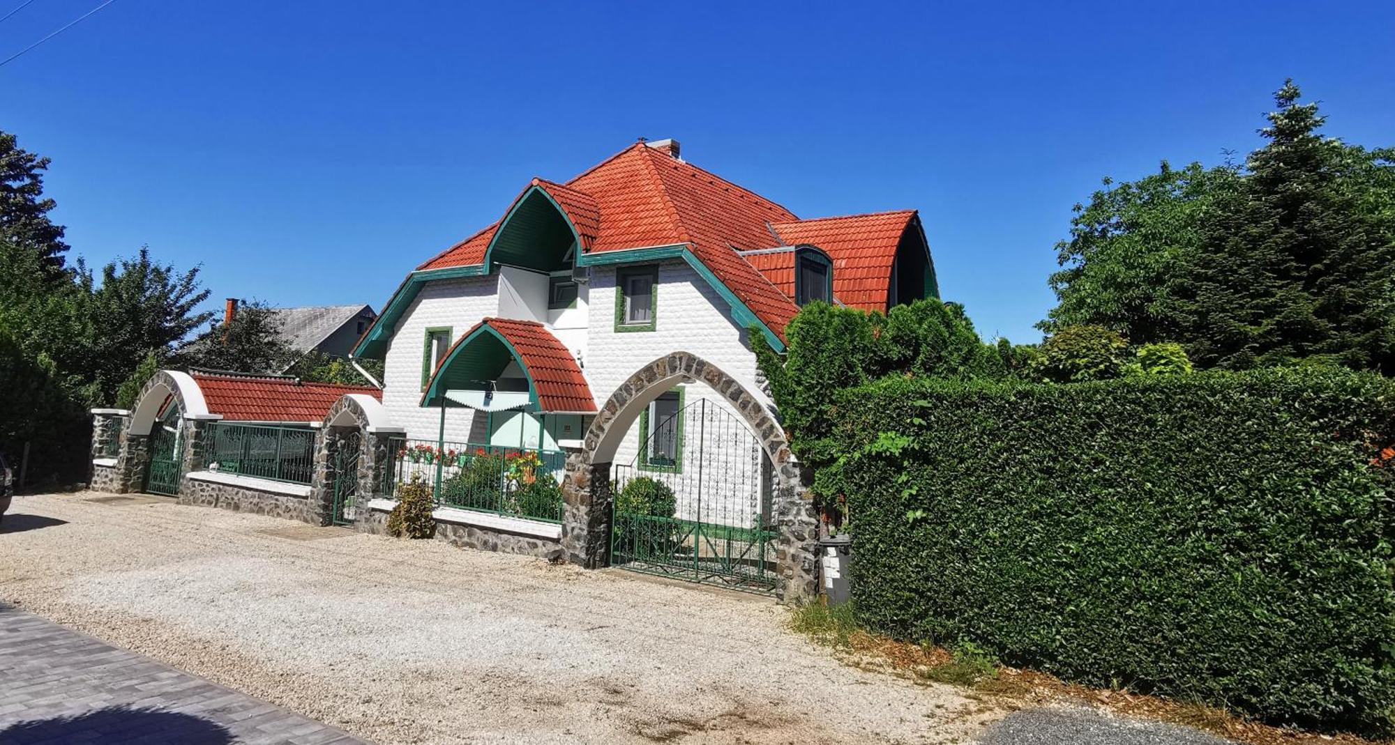 Dolce Villa Balaton Вонярцвашхедь Экстерьер фото